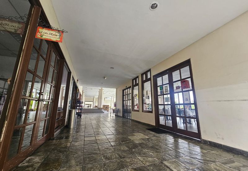 Mutiara Oriental Condominium