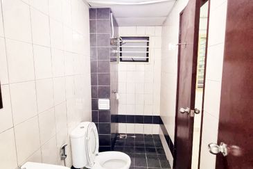 Indah Alam Condominium