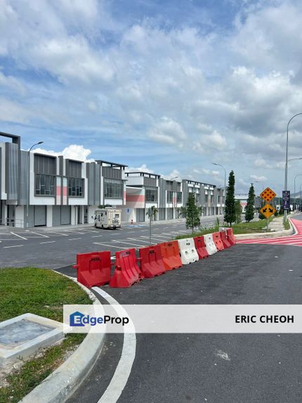 Irama Sendayan Biz Shop Lot For Rent, Negeri Sembilan, Labu