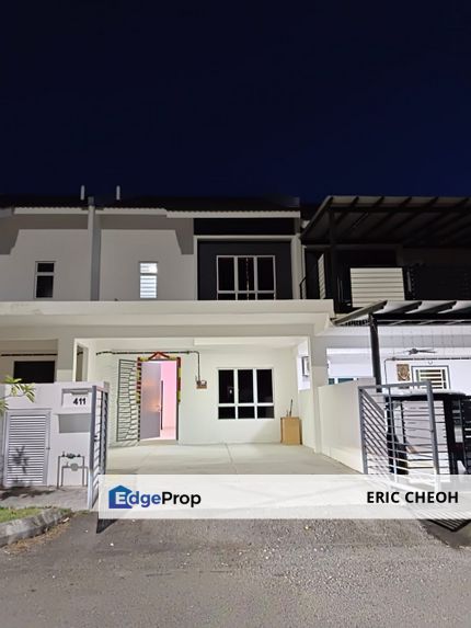 Iringan Bayu 2 Sty House [Partially Furnished], Negeri Sembilan, Seremban