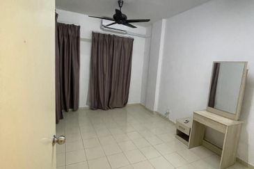 GARDEN VILLA APARTMENT (LAMAN VILLA)