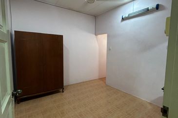 GARDEN HOMES (SEREMBAN 2)