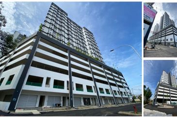 M-Niaga Bandar Bukit Mahkota Shop Lot For Sale