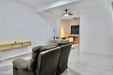 Taman Lazuli - For Rent - Partial Furnished