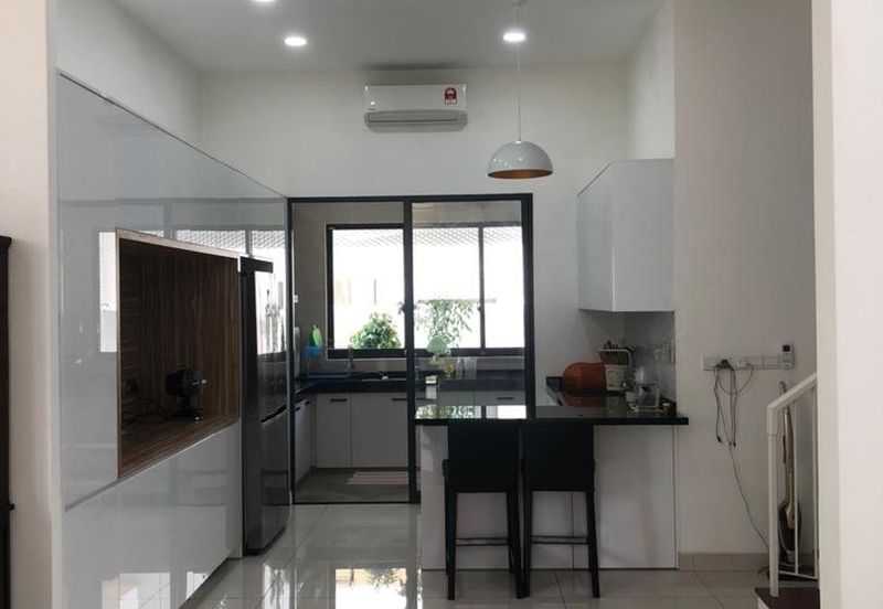 Long Branch Residences