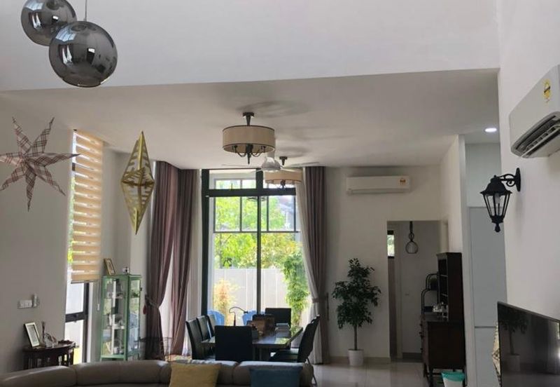 Long Branch Residences