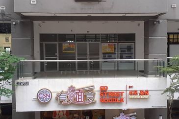 Publika Shoplot G4 with Road Frontage