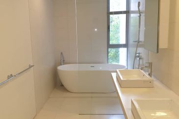 KL City 3 Storey Bungalow with lift