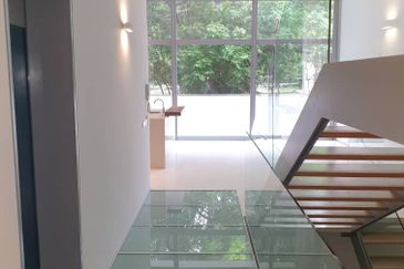 KL City 3 Storey Bungalow with lift