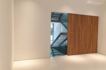 KL City 3 Storey Bungalow with lift