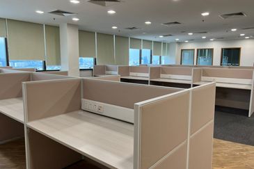 PJ Central Fully Furnished Office 8214sqft