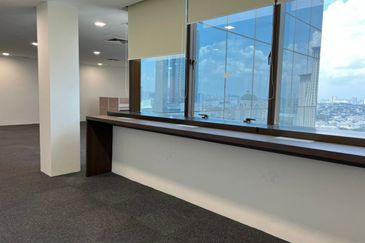 PJ Central Fully Furnished Office 8214sqft