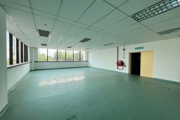 PJ Central Bare Office Unit 6,017sqft