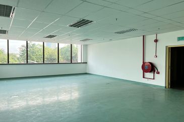 PJ Central Bare Office Unit 6,017sqft