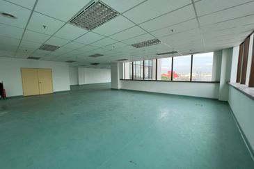 PJ Central Bare Office Unit 6,017sqft