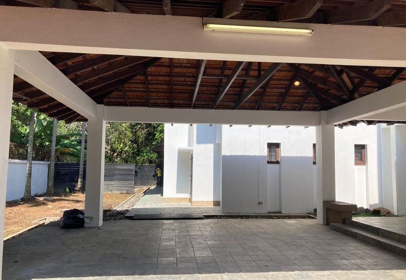 Huge Bungalow with Private Pool