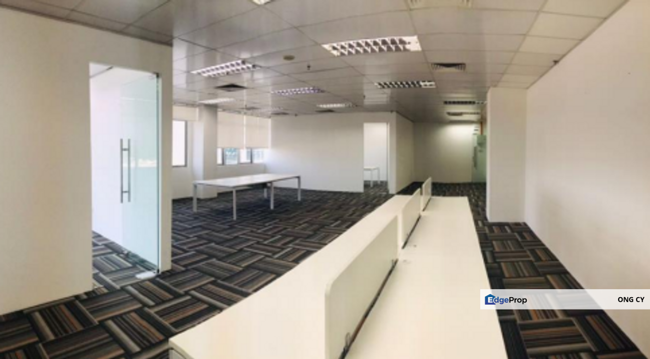 Puchong Partially Furnished Office 1,665 sqft, Selangor, Puchong