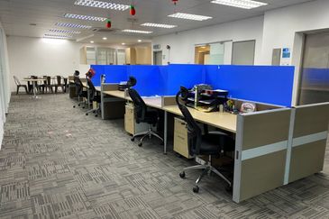 Shah Alam Semi-D Office / Warehouse / Factory 3+1 Storeys