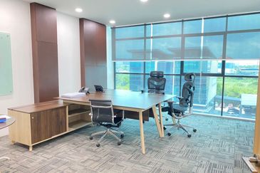 Shah Alam Semi-D Office / Warehouse / Factory 3+1 Storeys