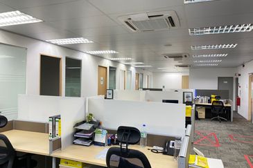 Shah Alam Semi-D Office / Warehouse / Factory 3+1 Storeys