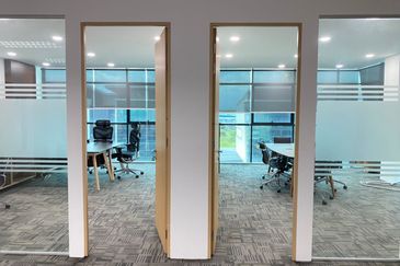 Shah Alam Semi-D Office / Warehouse / Factory 3+1 Storeys