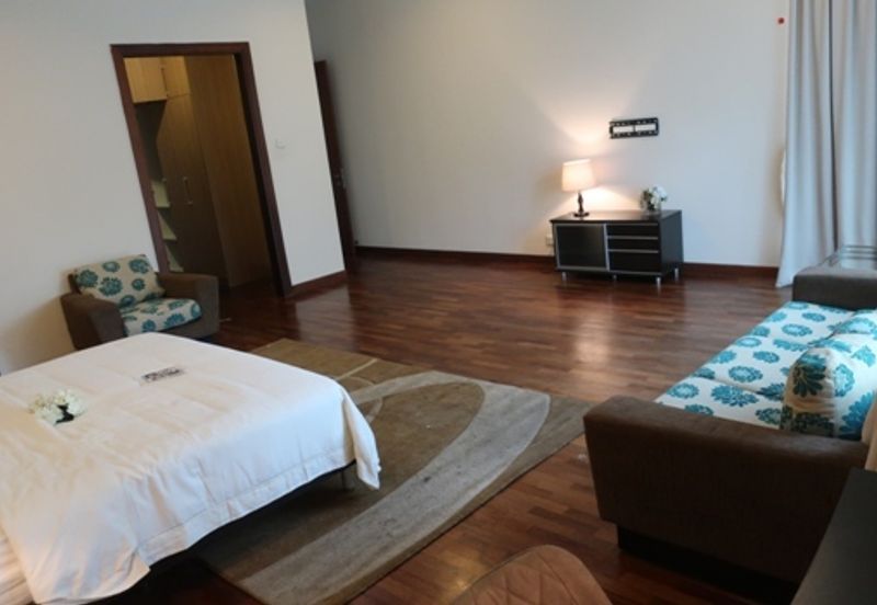 Fully Furnished with Private Pool in Putrajaya