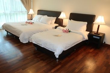 Fully Furnished with Private Pool in Putrajaya