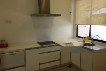 Cosy Bungalow Tastefully Renovated