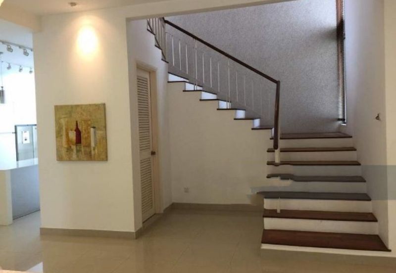 Cosy Bungalow Tastefully Renovated