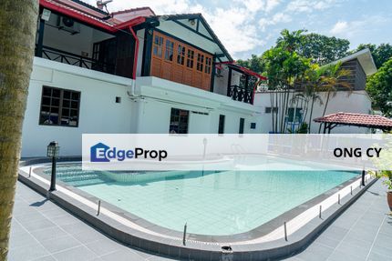 Subang Jaya Corner Bungalow with Private Pool, Selangor, USJ