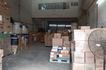 Puchong 1.5 Storey Industrial Terrace