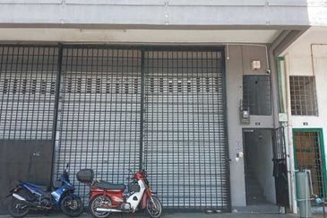 Puchong 1.5 Storey Industrial Terrace
