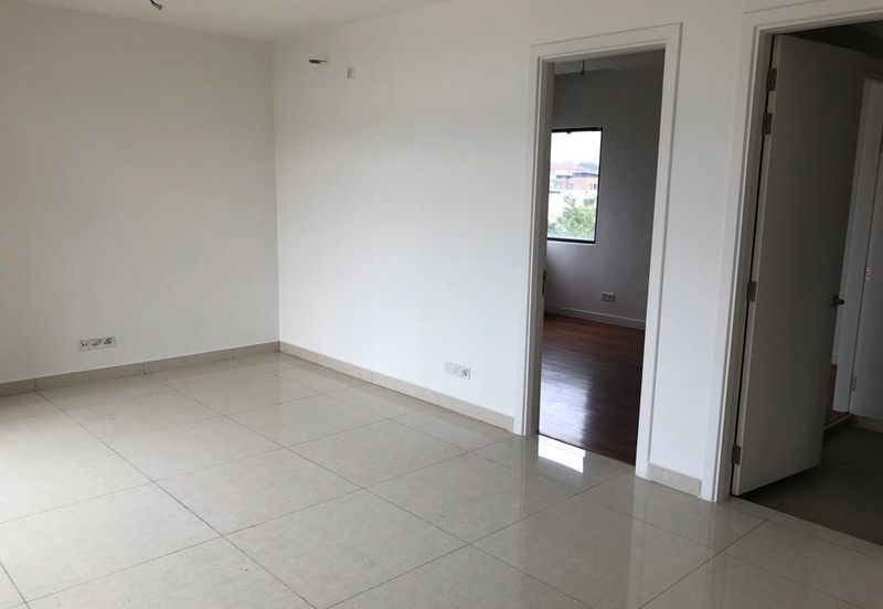 GREAT Buy! Bungalow 2.5 Storey