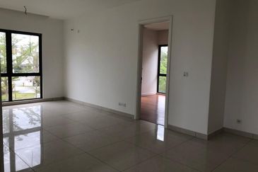 GREAT Buy! Bungalow 2.5 Storey