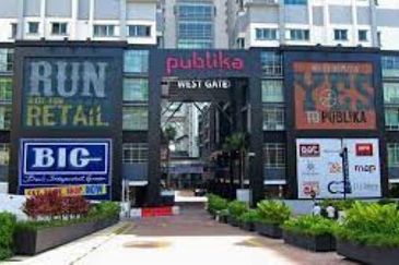 Publika Shoplot G4 with Road Frontage