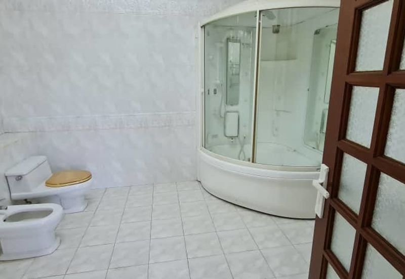 Taman Duta 37,000 Mansion with Pool