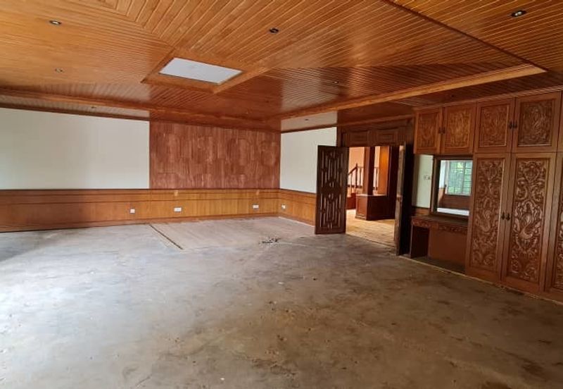 Taman Duta 37,000 Mansion with Pool