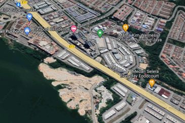 Puchong Jaya Corner Shoplot 3 Storey