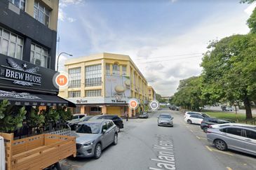 Jalan Kenari, Bandar Puchong Jaya