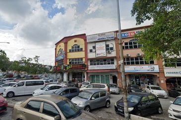 Pusat Perdagangan Seri Kembangan