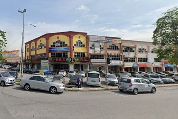 Pusat Perdagangan Seri Kembangan