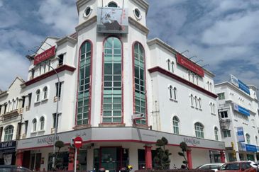 Jalan PJU 5/5, Kota Damansara