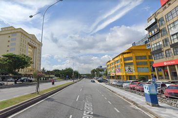 Taipan Business Centre, USJ 10