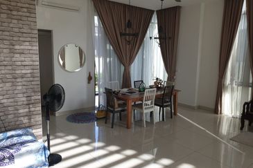 Fully Furnished Excellent Condition