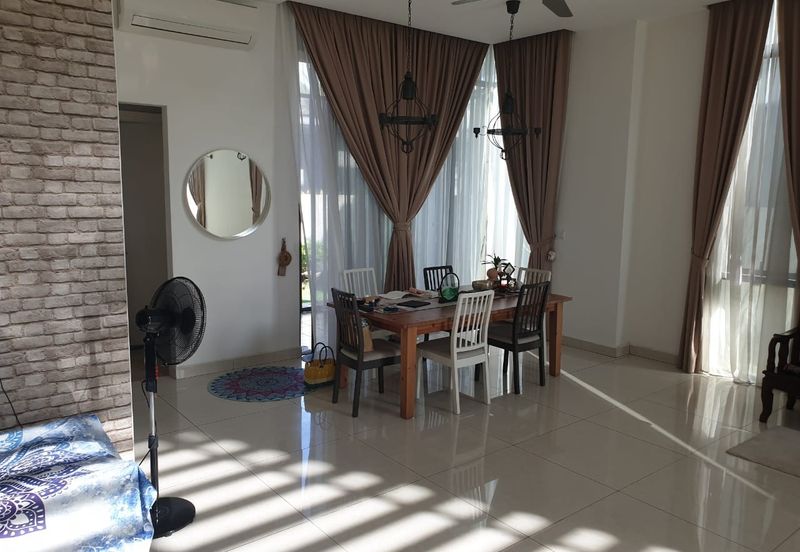 Fully Furnished Excellent Condition