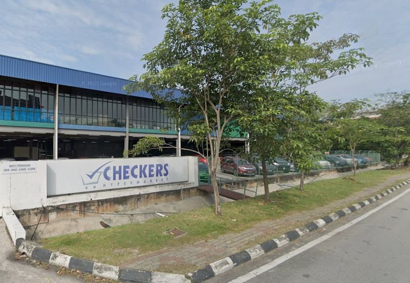 2acres with KM approval for 18 Flrs Commercial Building