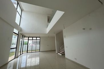 Awesome Location / Community