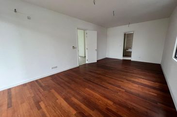 New Good Condition with Facilities