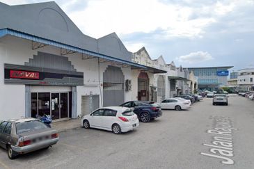 1.5 Storey Terrace Factory