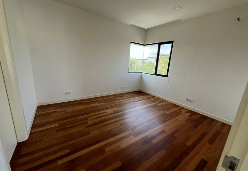 New Corner Bungalow with Facilities